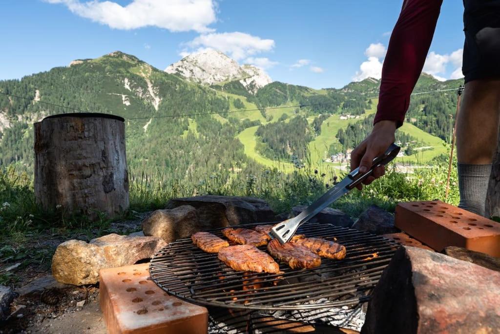 Gemuetliche Huette In Den Bergen Villa Sonnenalpe Nassfeld Exterior photo