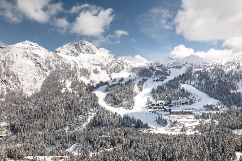 Gemuetliche Huette In Den Bergen Villa Sonnenalpe Nassfeld Exterior photo